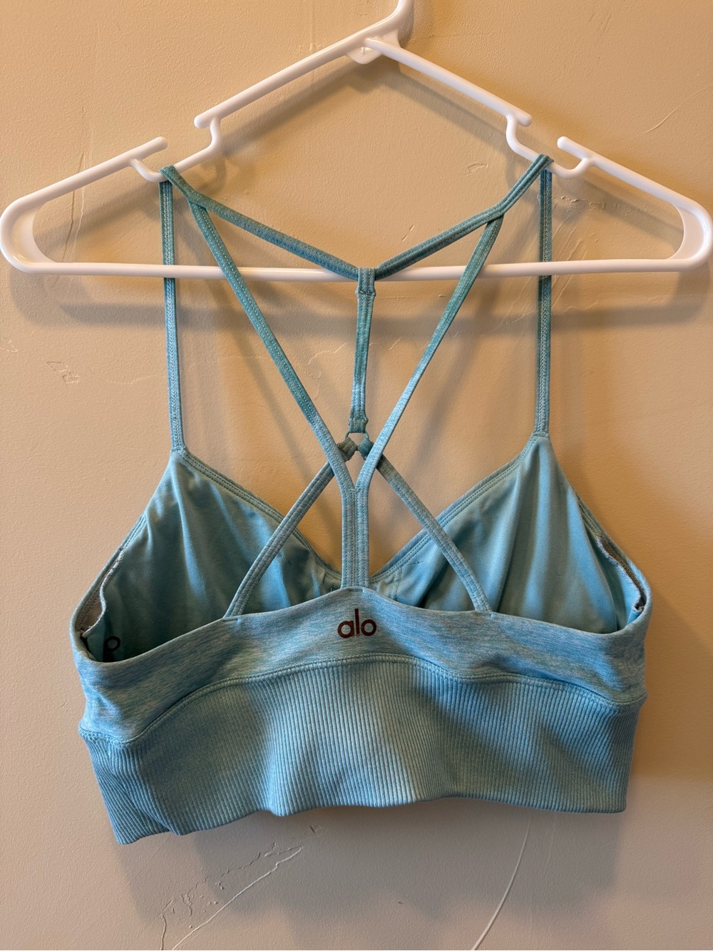 ALO Yoga Light Blue Strappy Crossback Sports Bra